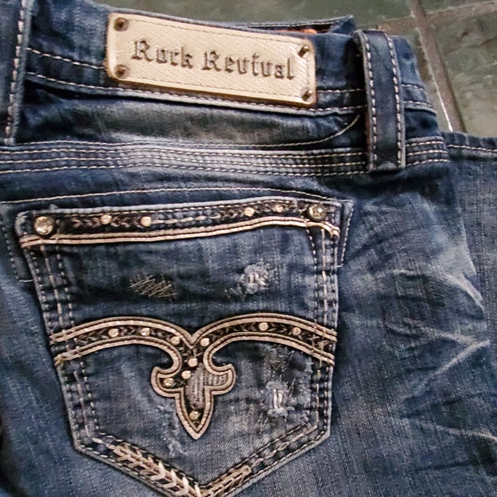 Jeans rock revival